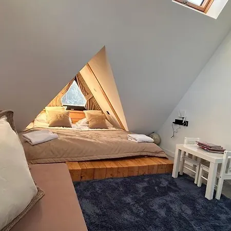 Schronisko Zmyslow 7 Apartment